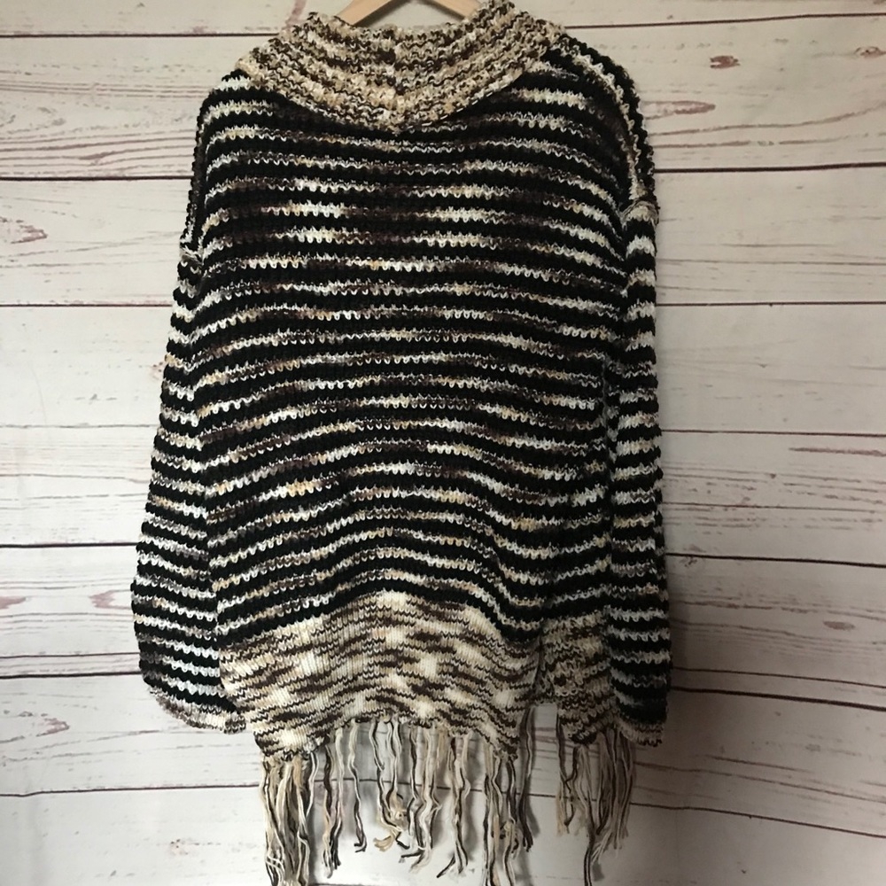 Winter Wood Fall Fringe Cardigan, Medium - Picture 4 of 12